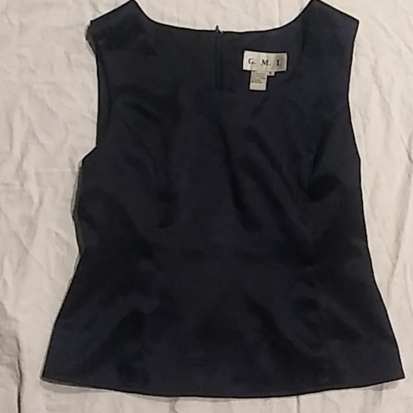 Women's suit - Picture 4 of 4